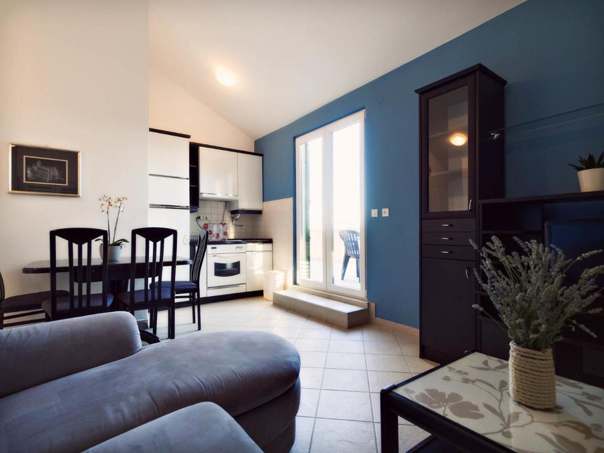 Apartments Zizic Vodice Cameră foto
